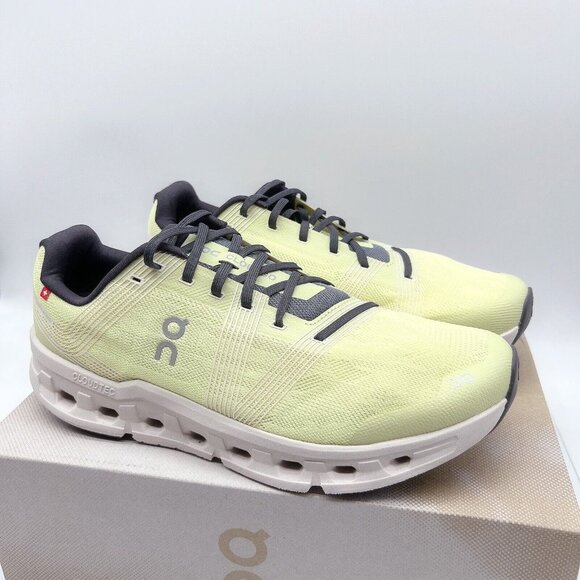 On Cloudgo Wide Running Shoes Sneaker Frost/ Hay Mens Size US 8.5 * Rare - Picture 2 of 12